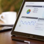 illustrative-dashboard-in-tablet